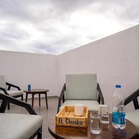 Hotel El Classico Раджкот Экстерьер фото